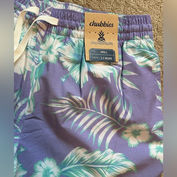 NEW men’s chubbies lined swim 5.5” shorts size small floral print - Picture 2 of 7